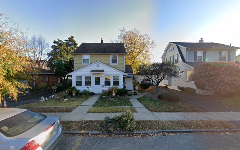 Renovation team LLC
