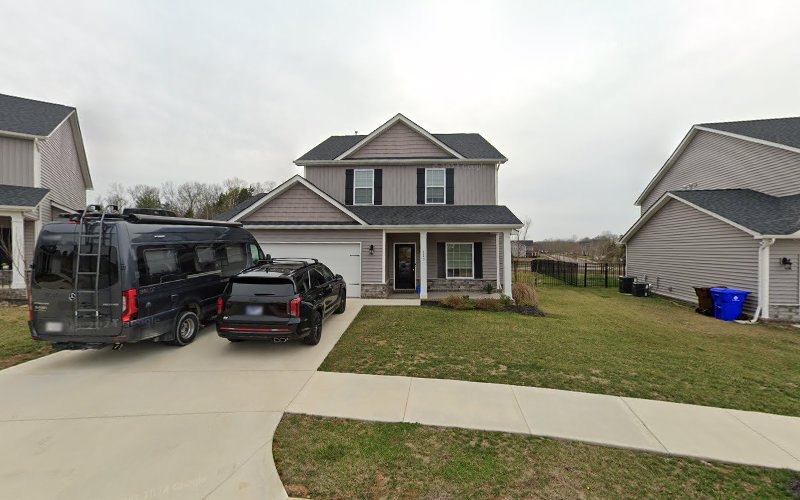 Blue Collar Remodeling and Decks LLC