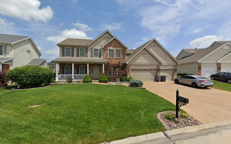Tucci Landscaping & Retaining Walls & Construction
