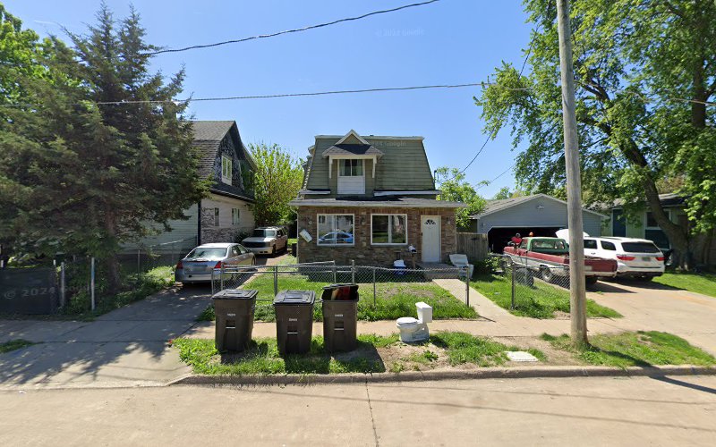 Pleitez Roofing