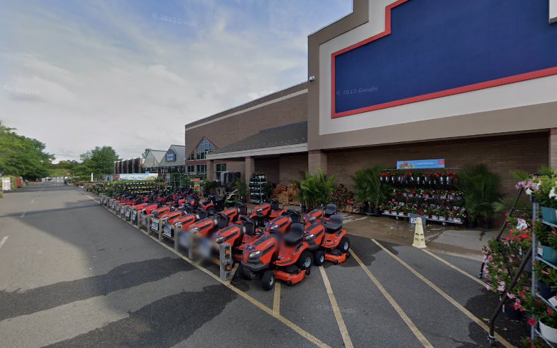 Lowe's Home Improvement Warehouse