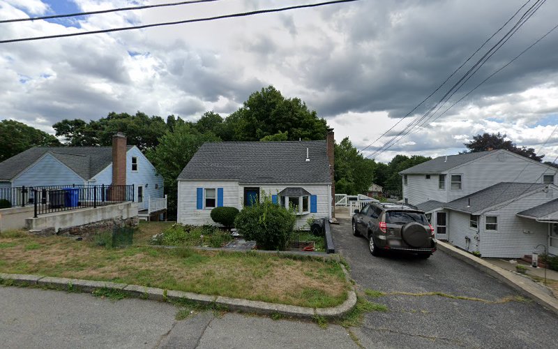 Recon Roofing And Gutters