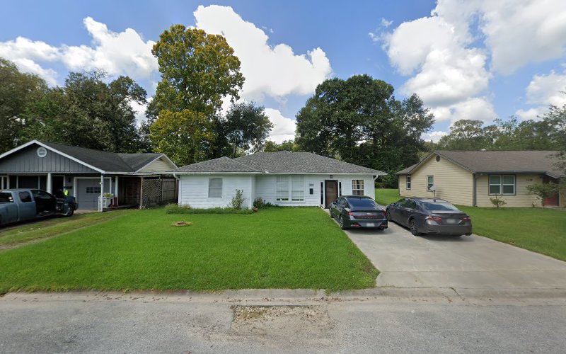 Eddie's Roofing & Fence