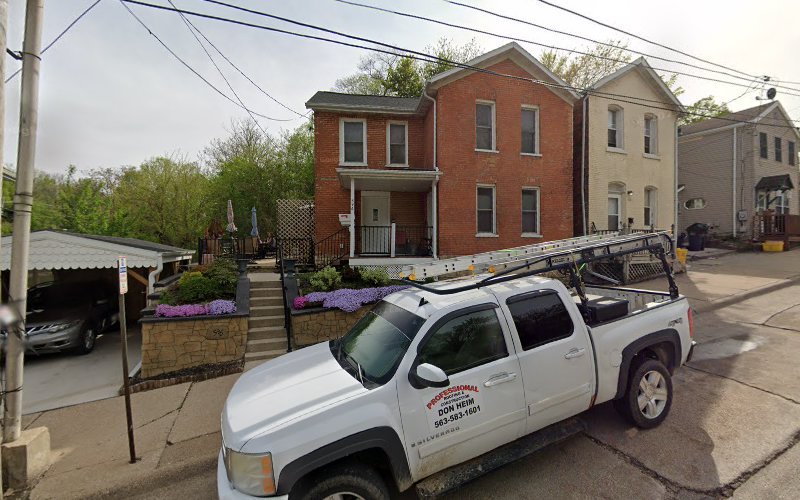 Professional Roofing and Construction