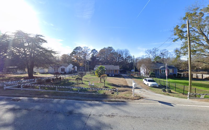 Freddie Burdine's Painting and Carpentry House Cleaning