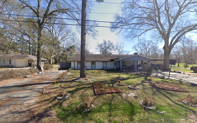 Leo's Roofing & Service, LLC