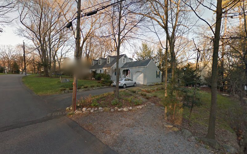 Recon Roofing And Gutters