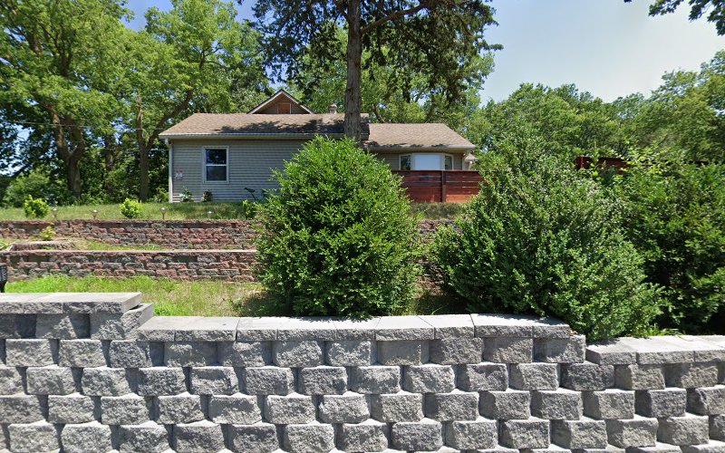 StoneHenge Roofing & Exteriors