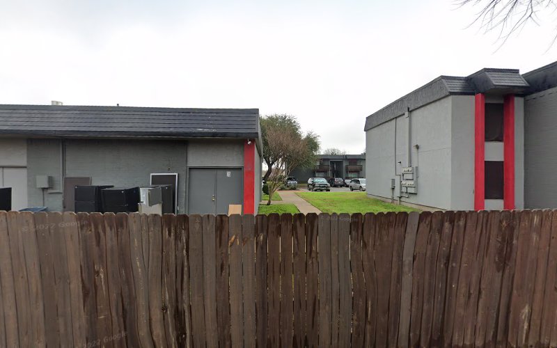 The Red Ponny Roofing Company