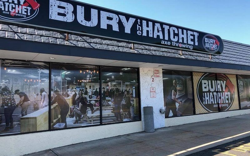 Bury The Hatchet Old Bridge - Axe Throwing