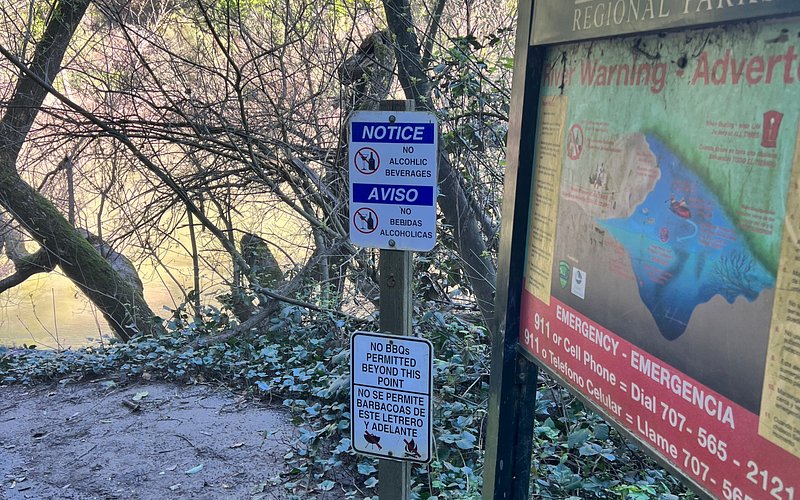 Forestville River Access: Mom's Beach