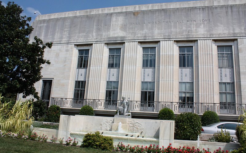 Folger Shakespeare Library