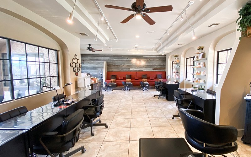 Salon & Day Spa at The Scottsdale Plaza Resort