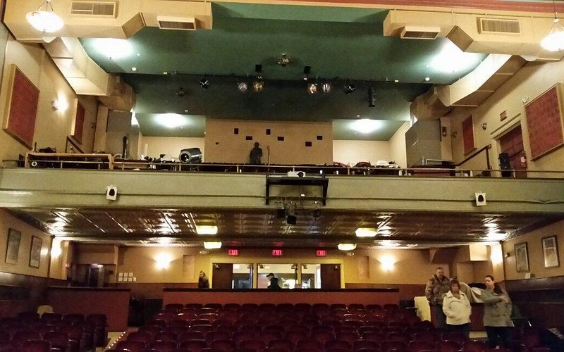 The Everett Theatre