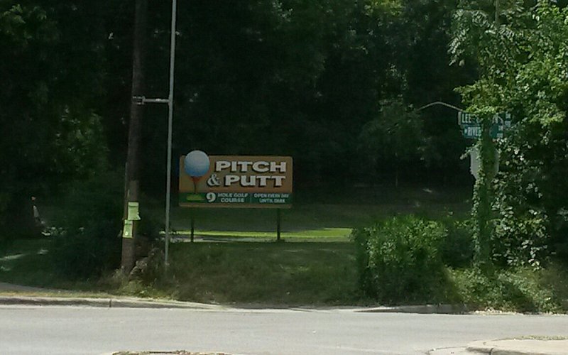 Butler Pitch and Putt Golf Course