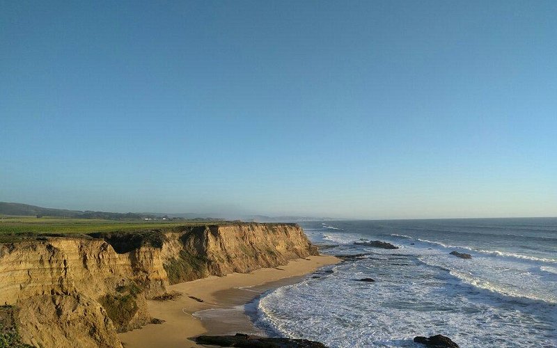 Pelican Point Beach