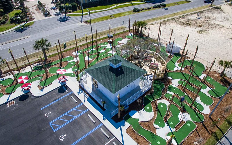 Okaloosa National Mini Golf & Ice Cream