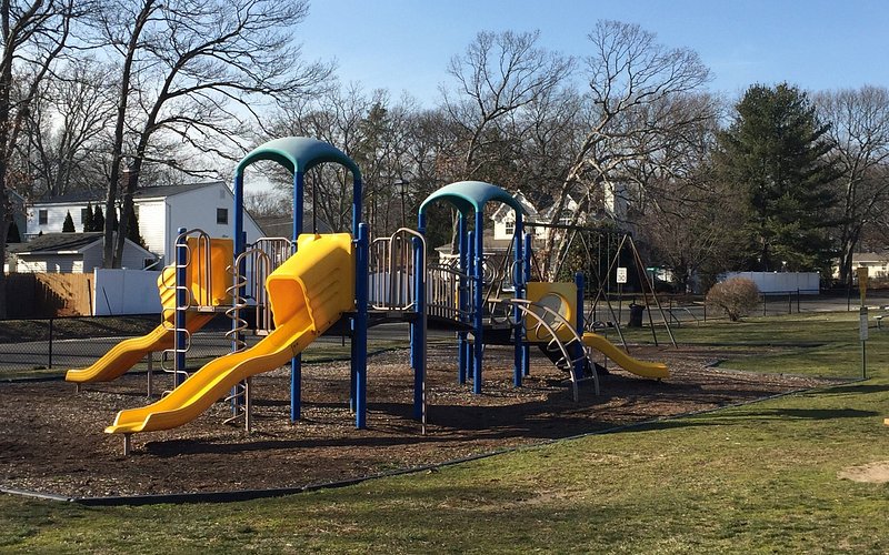 Pond Path Park