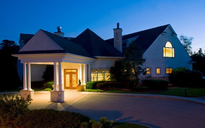Harbor Pines Golf Club