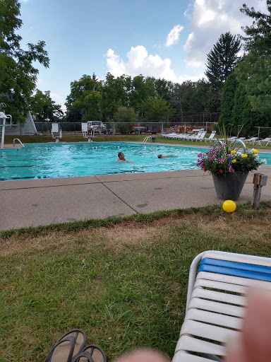 Meadowlake Golf & Swim