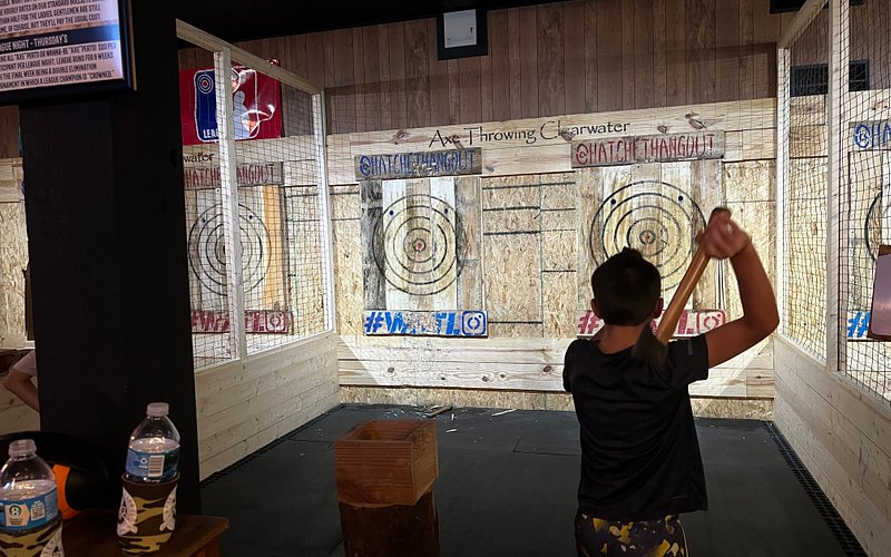Hatchet Hangout - Axe Throwing Clearwater