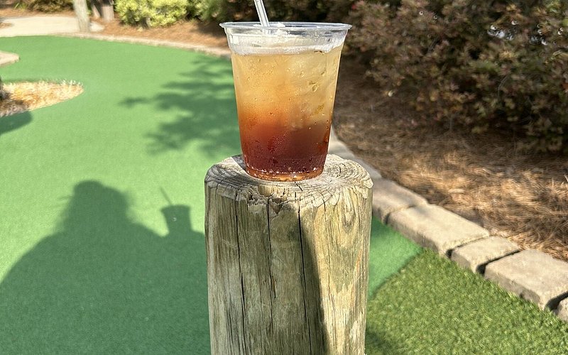 Gregor MacGregor's Mini Links & Drinks
