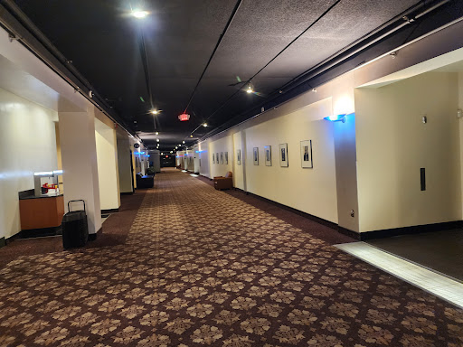 AMC Voorhees 16