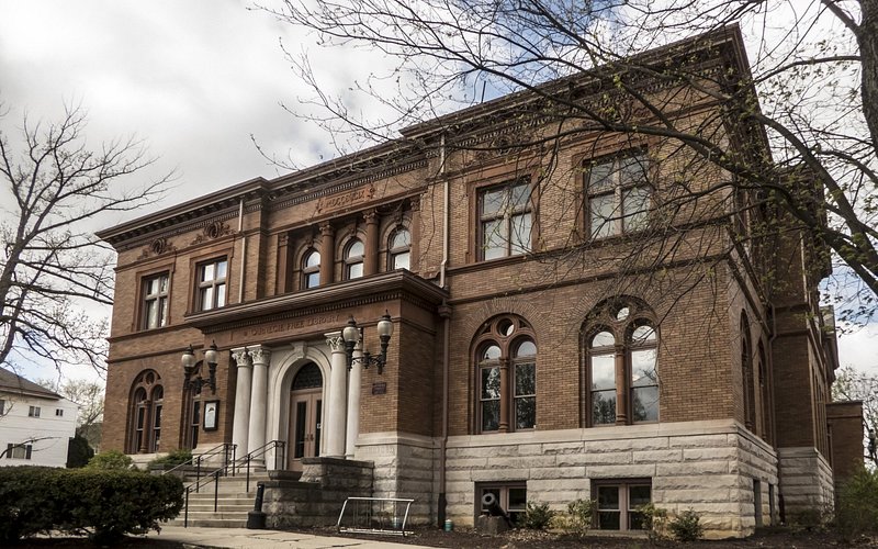 Andrew Carnegie Free Library & Music Hall