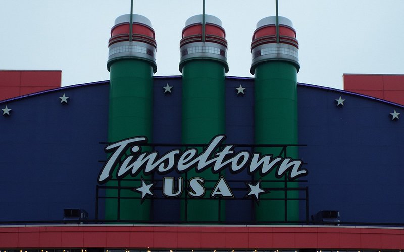 Cinemark Tinseltown USA and XD