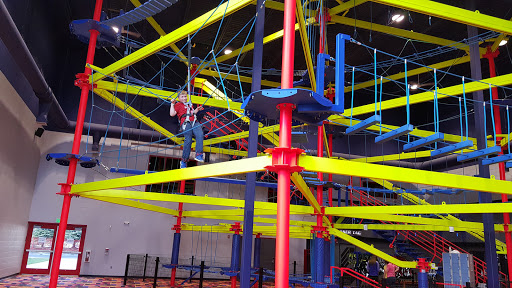 Raptor Reef Indoor Water Park