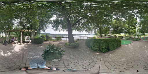 Water Golf on City Island