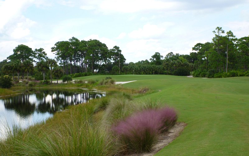 Raptor Bay Golf Club