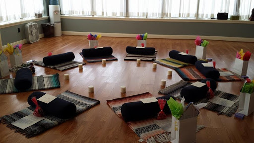 Blue Moon Yoga