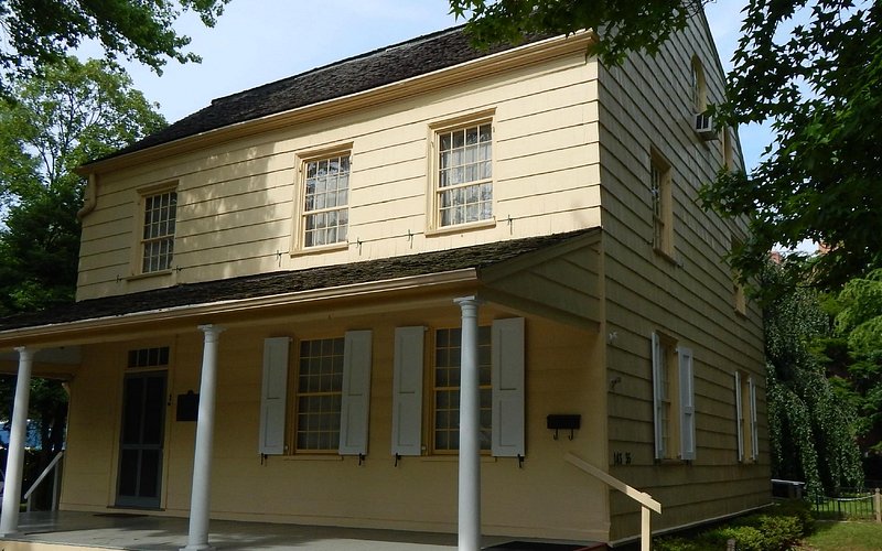 Queens Historical Society