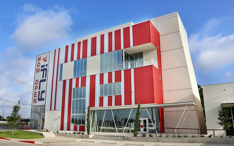 iFLY Indoor Skydiving - Austin