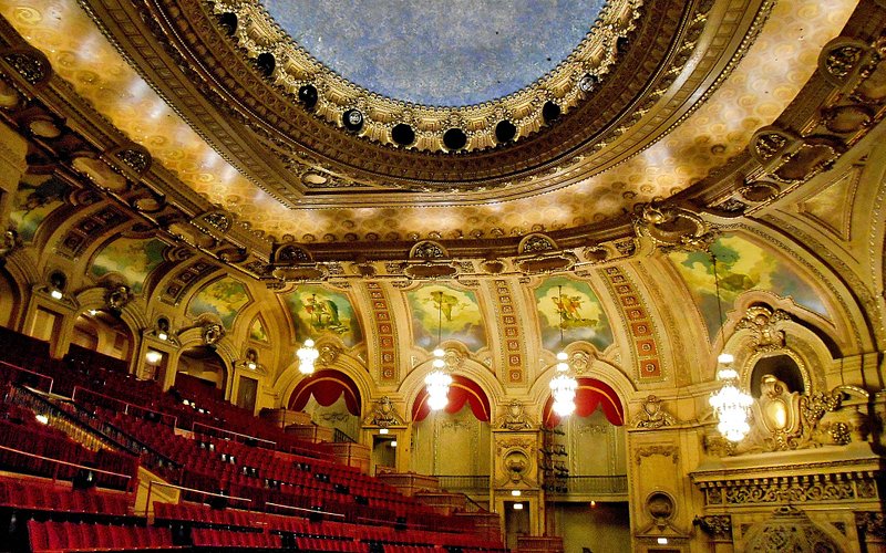 The Chicago Theatre