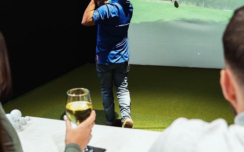 The Greens Indoor Golf & Bar
