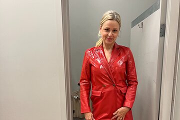 Private Secondhand Bargain Shopping & Styling Tour with a Personal Shopper&nbsp;