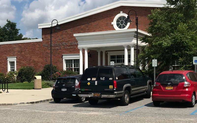 The Smithtown Library