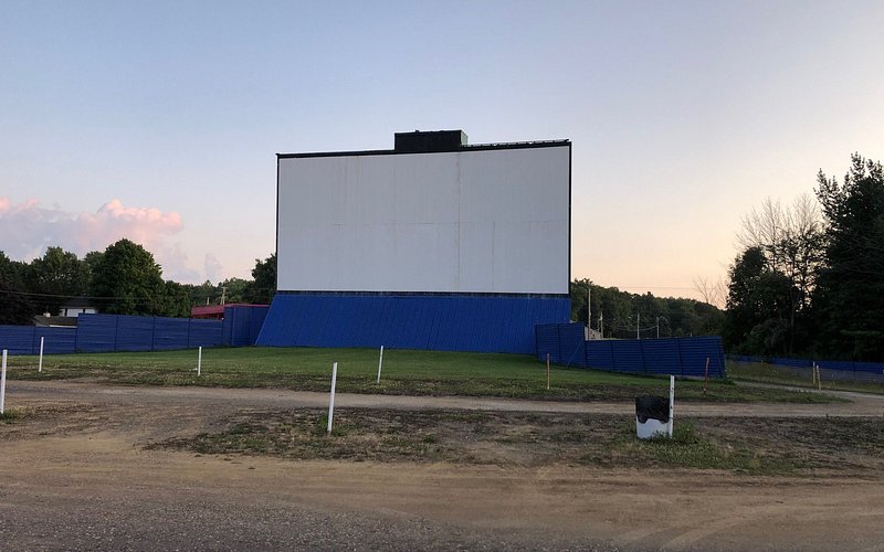 Springmill Twin Drive-in