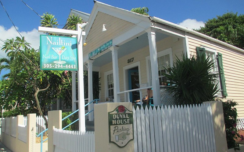 Nailtini Day Spa