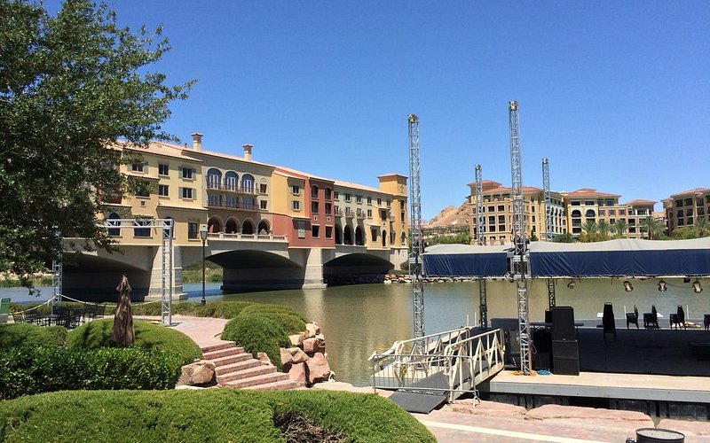 Lake Las Vegas