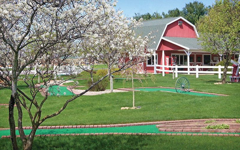 Essenhaus Miniature Golf