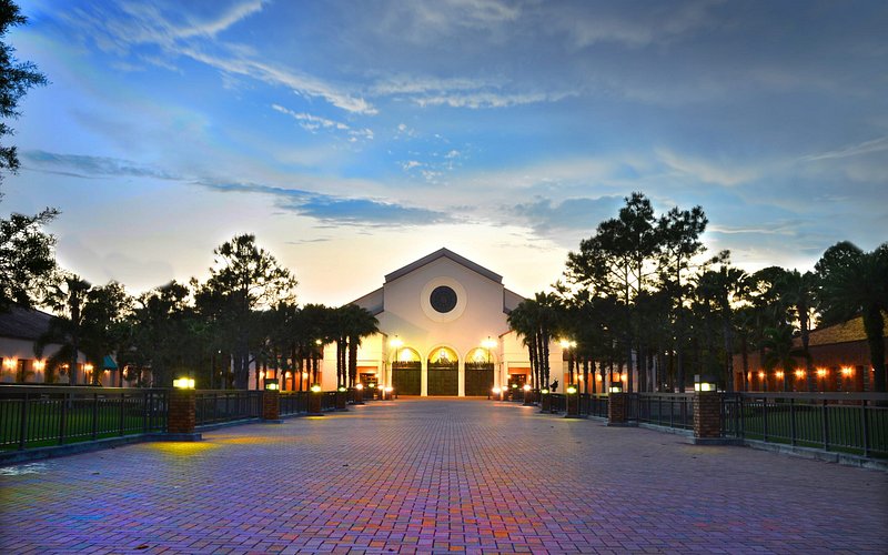 Basilica of the National Shrine of Mary, Queen of the Universe