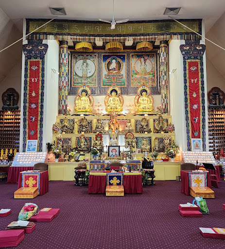 Ling Shen Ching Tze Temple