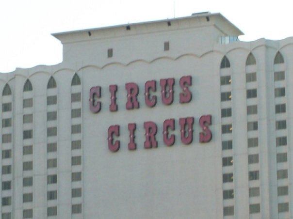Circus Circus Midway