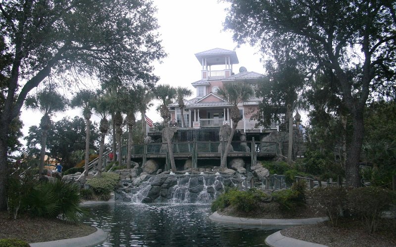 Island Falls Golf