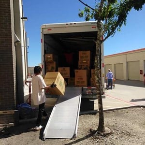 Moving Up Moving Company - A Local Dallas Moving Company