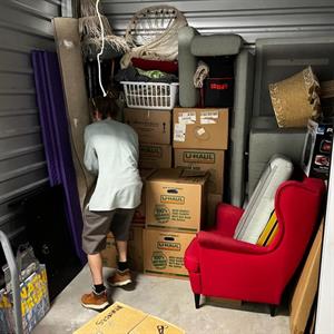 Man on the Move - A Local Vancouver Moving Company