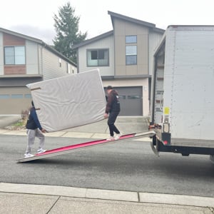 AIRUS MOVERS LLC - A Local Kirkland Moving Company